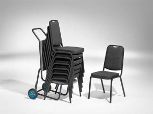 staplingsbara stolar hos AZ Design